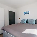 Apartment Rd - Private Paradise With Pool & Beautiful Garden - Minimum 4-night Mandre