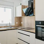 דירה Rd - Private Paradise With Pool & Beautiful Garden - Minimum 4-night *