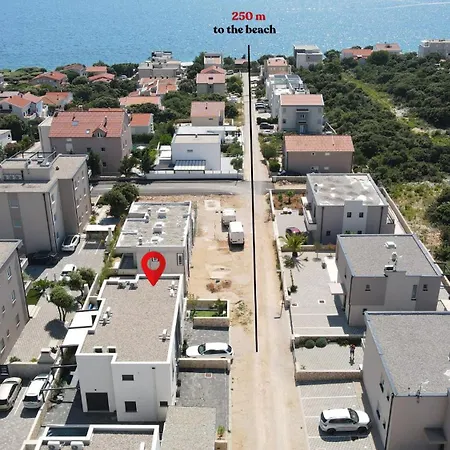 Rd - Private Paradise With Pool & Beautiful Garden - Minimum 4-night Lejlighed *